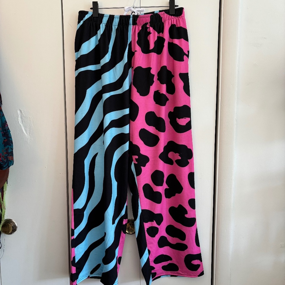 Clash Unisex Wide Leg Pull-On Pants by Softcore